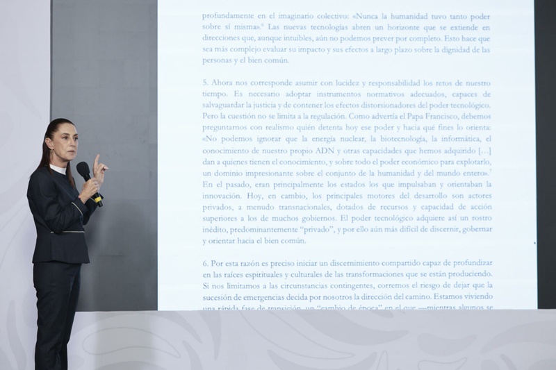 Sheinbaum ve "muy interesante" la reflexión "humanista" del papa León XIV sobre IA